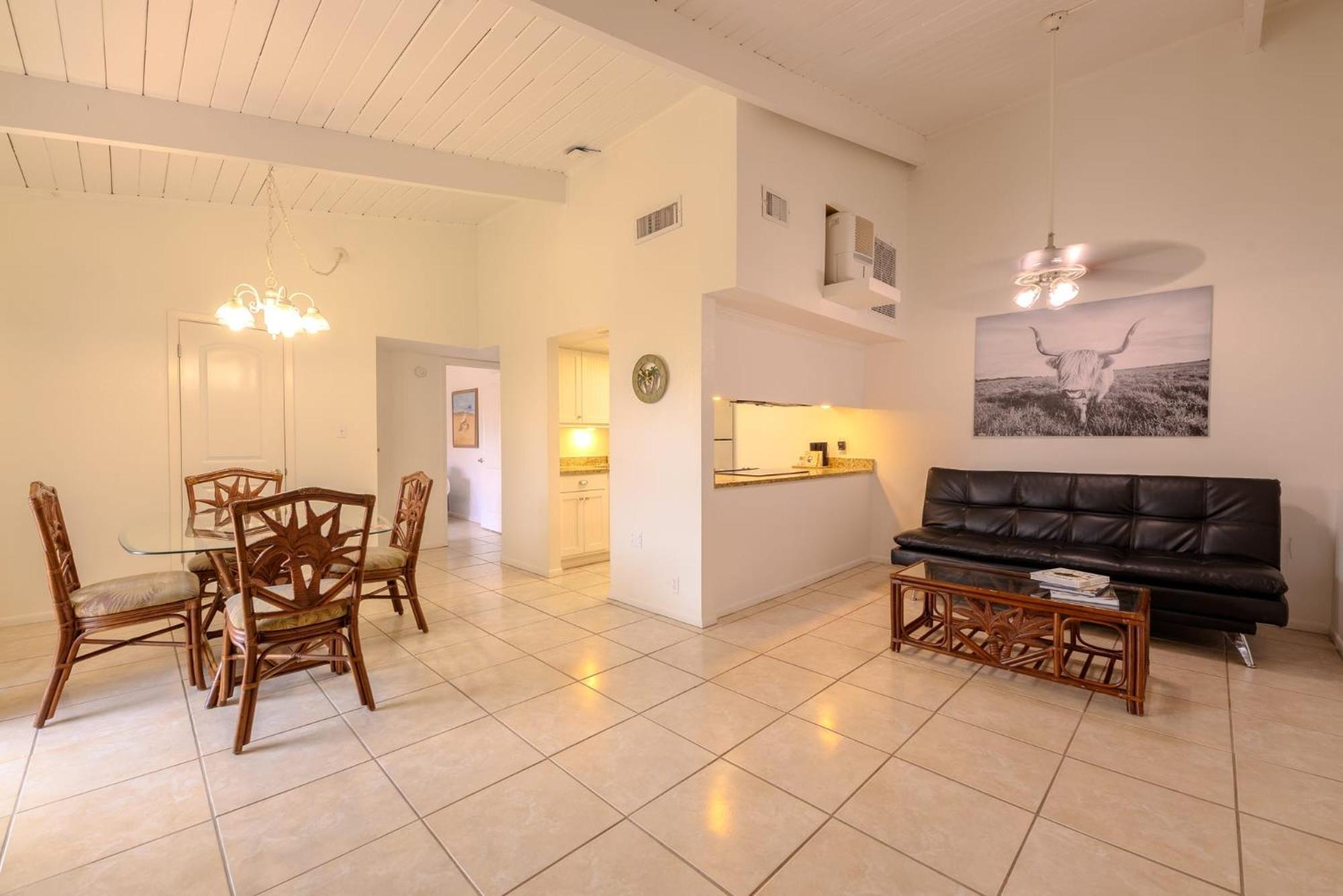 Apartment Spoonbills Sanctuary Coastal Chic 1br Retreat 329 South Padre Island
