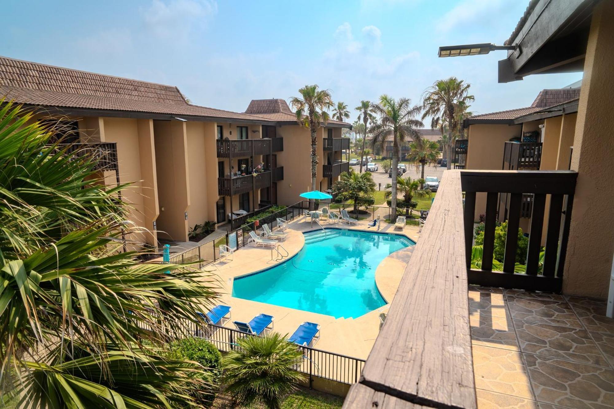 Spoonbills Sanctuary Coastal Chic 1br Retreat 329 * South Padre Island
